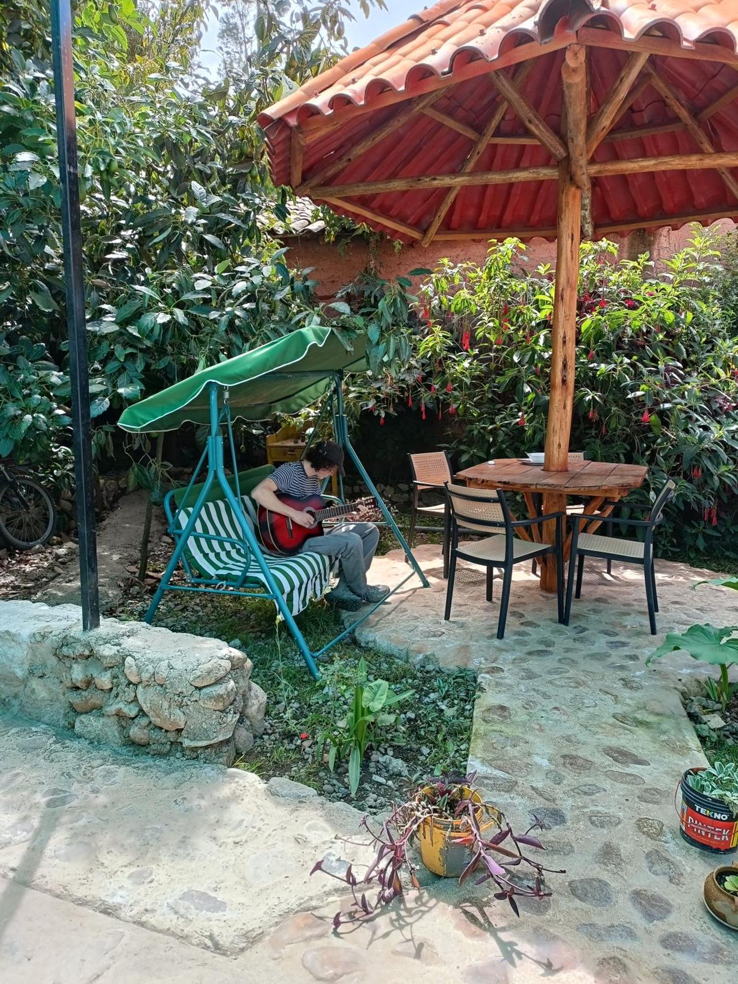 Hostal Ayllu Urubamba Bagian luar foto